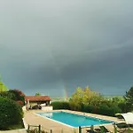 Vallee Verte Πανσιόν 4*