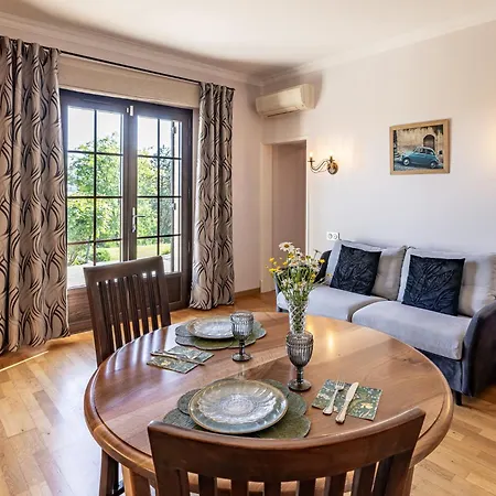 Vallee Verte 4* Razac-sur-lʼIsle